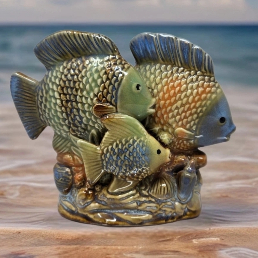 Tradewind Bay Ceramic Trio Of Tropical Fish  Colorful Glazed Beauty Ocean Beach